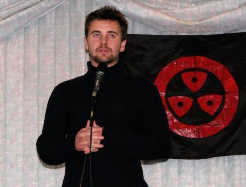 ведущий Павел Яровиков